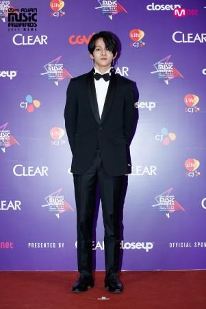 Singer Samuel at Mnet Music Awards 2017 MAMA 2017