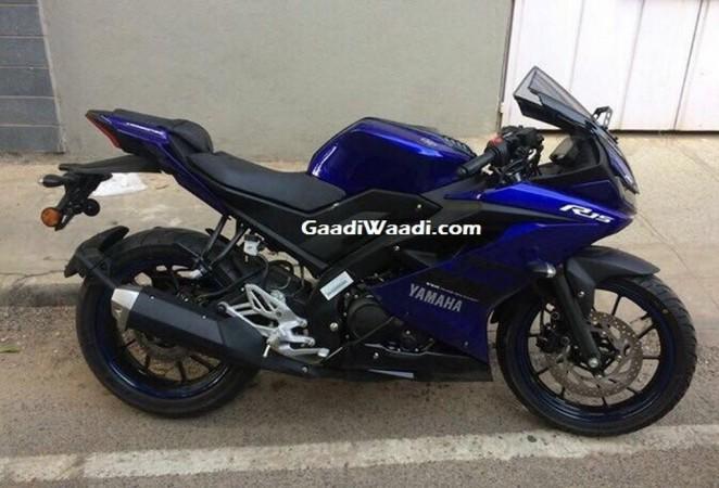 Yamaha YZF-R15 Version 3.0