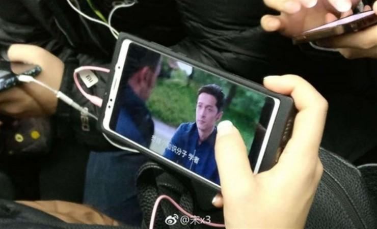 New Xiaomi R1 series live image leaked ahead of launch; Android phone is shown to have FullView screen Xiaomi R1, specifcations, display, FullView