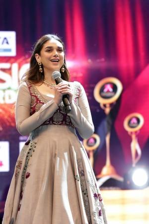 Aditi Rao Hydari at Asiavision Movie Awards 2017 Aditi Rao Hydari