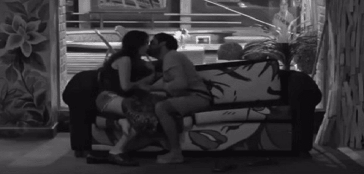 Bandgi Kalra and Puneesh Sharma's intimate moments in the Bigg Boss 11 house Bandgi Kalra and Puneesh Sharma's intimate moments in the Bigg Boss 11 house