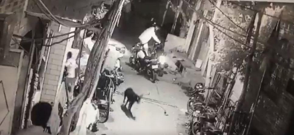CCTV footage shows four men killing a 23-year-old in Delhi CCTV footage