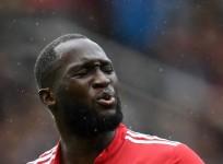 Manchester United boss Jose Mourinho offers solution to Romelu Lukakus goal drought