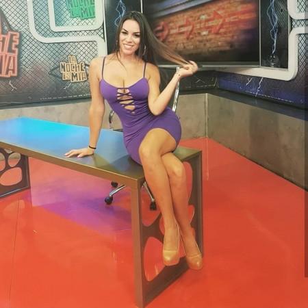 Stunning Latin beauty Aida Martinez aida martinez