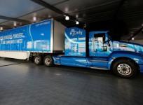A prototype hydrogen powered fuel cell semi-truck is shown by Toyota at the Los Angeles Auto Show in Los Angeles, California, U.S., November 30, 2017.