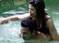 Bandgi Kalra and Puneesh Sharma's intimate moments in the Bigg Boss 11 house