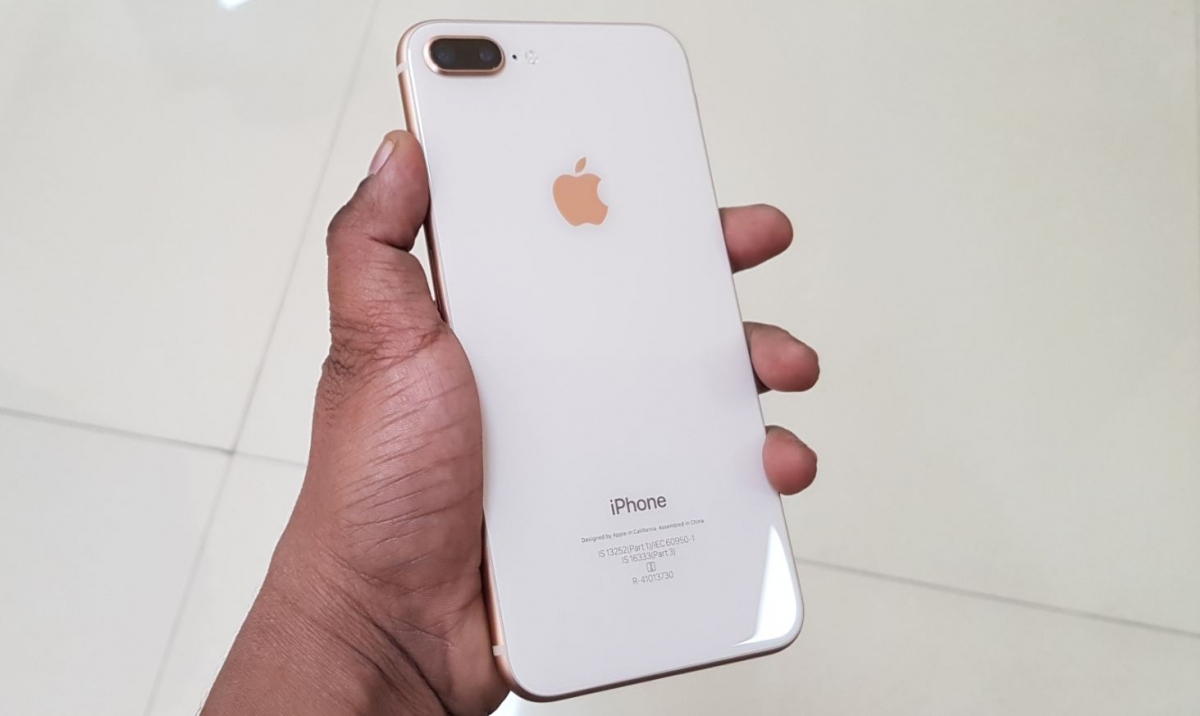 Apple iPhone 8 Plus complete review of performance, battery, camera