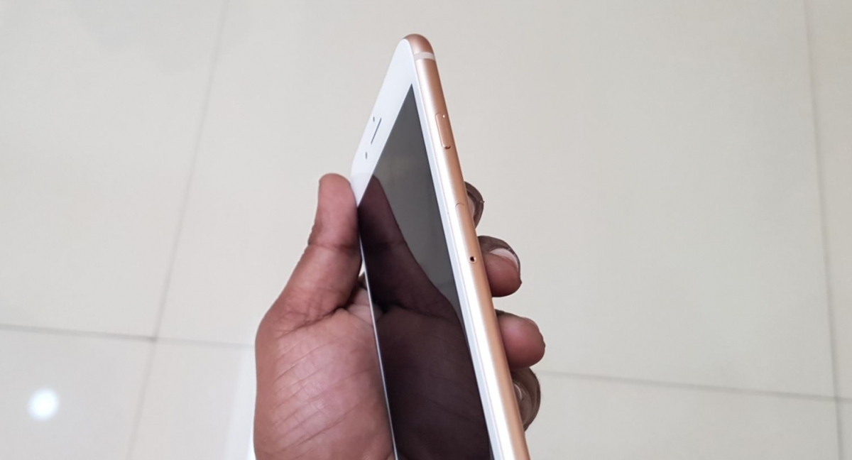Apple iPhone 8 Plus houses power button and a SIM tray slot below on the right edge. Apple, iPhone 8 Plus, review, design language