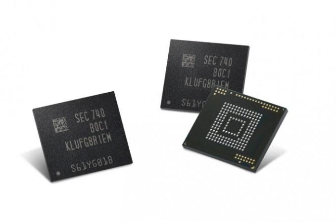 Samsung 512GB eUFS chips