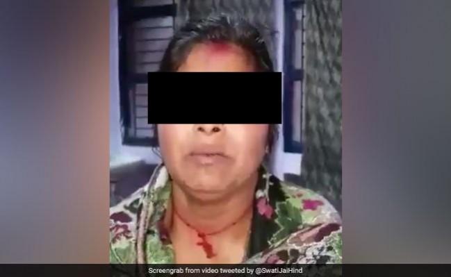 Screengrab of the video posted by DCW Chief Swati Maliwal in which Praveen, 30, who was beaten up by the mob in Narela narrates her version of the assault. Praveen thrashed