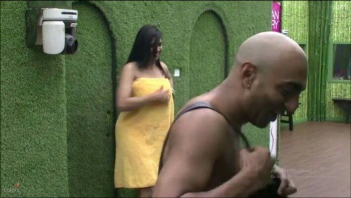 Arshi Khan, Akash Dadlani Arshi Khan, Akash Dadlani