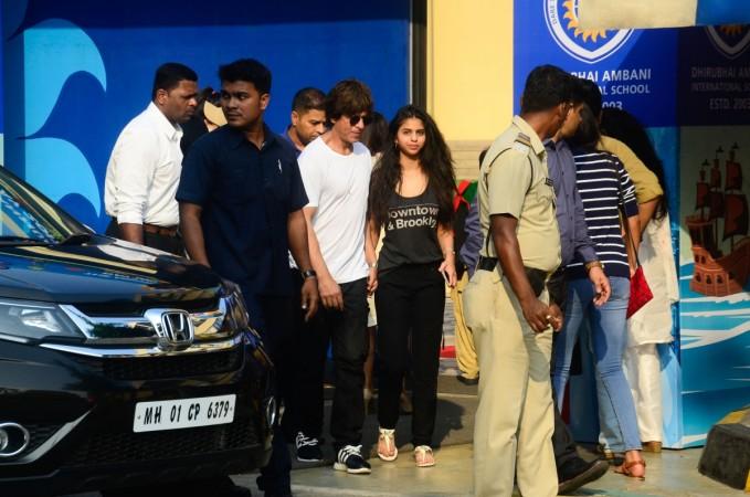 Shah Rukh Khan and daughter Suhana at Ambani school. Shah Rukh khan, Suhana