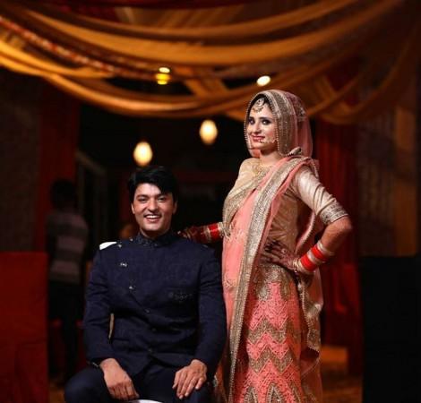 Anas Rashid and wife Heena Anas Rashid