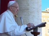 Pope Francis Delivers His 2017 Christmas Message