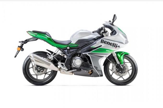 Benelli 302R Benelli 302R