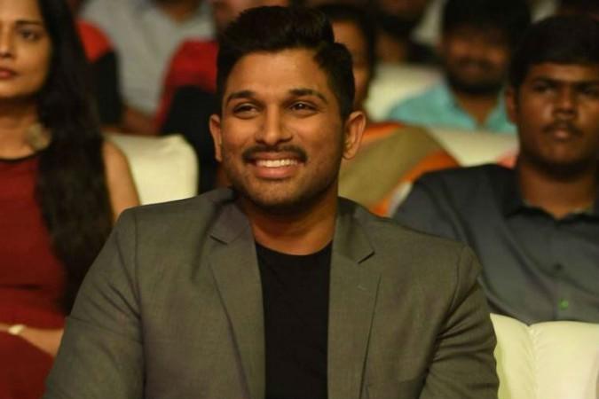 Allu Arjun at Okka Kshanam pre-release event Allu Arjun at Okka Kshanam pre-release event