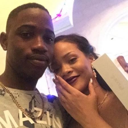 Rihanna took to Instagram to post a series of photos of her and said cousin, Tavon Kaiseen Alleyne to pay her respects and also took the opportunity to address the issue of gun violence. rihanna and tavon