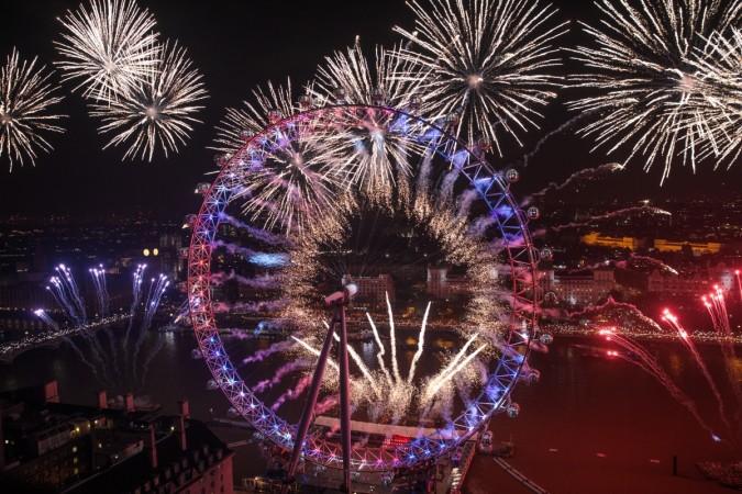 Fireworks light up the London skyline and the London Eye just after midnight on January 01, 2017 in London, England. Thousands of people line the streets of central London tonight to watch the annual New Year's Eve fireworks display. London Fireworks Display Ushers In The New Year