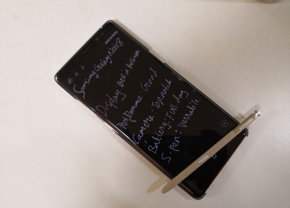 Bằng việc tiết lộ thông tin qua FCC filing, S Pen của Samsung Galaxy Note9 đã được cải tiến vượt bậc và tính năng mới sẽ khiến bạn bất ngờ. Nếu bạn còn chưa biết về những tính năng mới này là gì, hãy xem hình ảnh liên quan để được giải đáp.