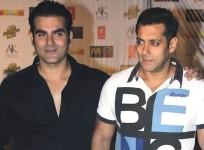 Arbaaz Khan with brother Salman Khan