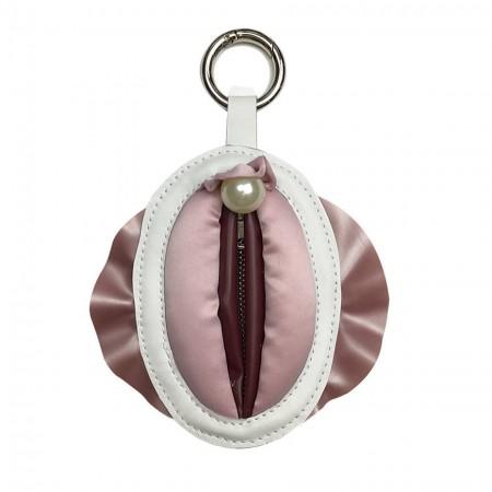 Namilia, vagina, fashion trend, weird,