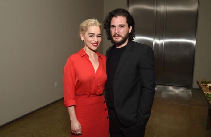 Emilia Clarke (L) and Kit Harington attend the 7th Annual Sean Penn & Friends HAITI RISING Gala benefiting J/P Haitian Relief Organization Kit Harington Emilia Clarke Game of Thrones
