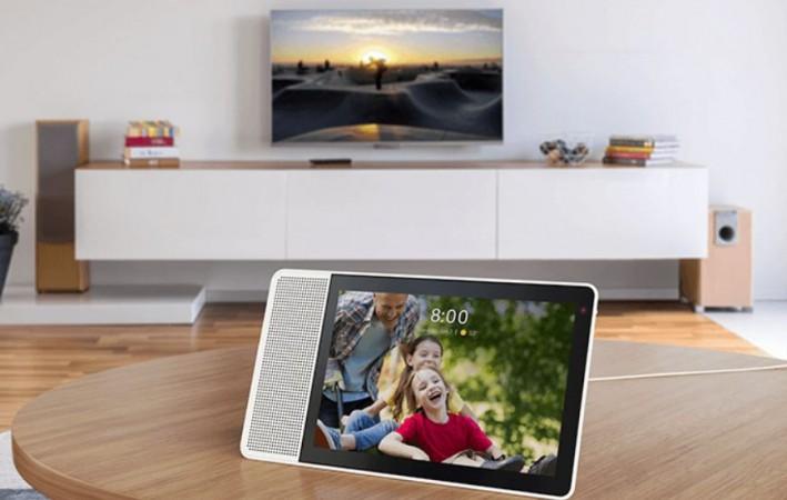 CES 2018: Amazon Alexa Echo Show finally meets its match in Lenovo Smart Display with Google Assistant Google Assistant, Lenovo Smart Display, Launch, CES 2017, Amazon Alexa, Echo Show