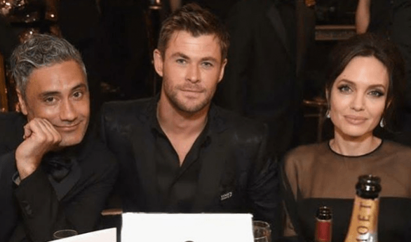 Taika Waititi, Chris Hemsworth and Angelina Jolie from Golden Globes 2018 Chris Hemsworth, Taika Waititi, Chris Hemsworth Angelina Jolie