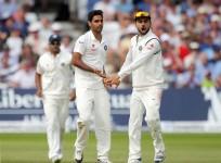 Bhuvneshwar Kumar Virat Kohli