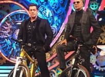 Akshay Kumar and Salman Khan in Bigg Boss 11