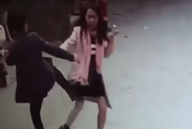 The shop owner travelled 530 miles to hit the customer who called his delivery service as slow. shopkeeper travel 530 miles to hit customer