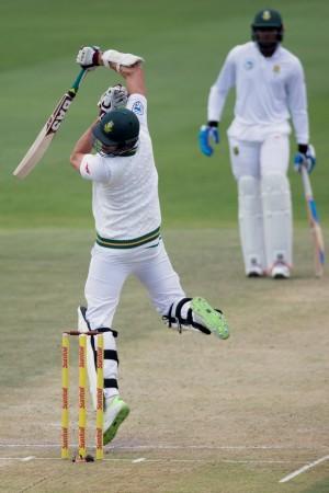 South Africa's Morne Morkel avoids a bouncer against India in the third Test in Johannesburg on Thursday (January 25). Morne Morkel