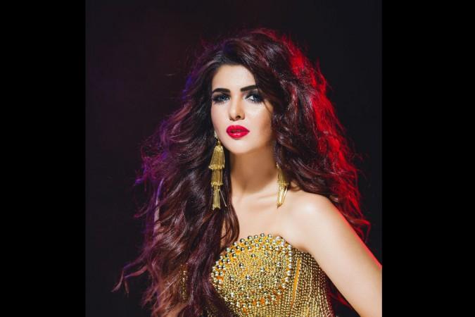 Ihana Dhillon Ihana Dhillon
