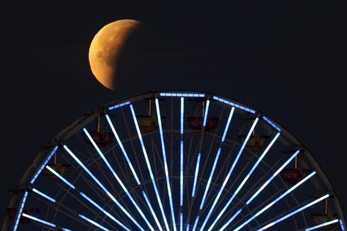 A lunar eclipse of a full Supermoon 2018 photos