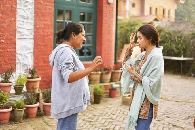 Alia Bhatt and Raazi director Meghna Gulzar Raazi, Alia Bhatt, Vicky Kaushal