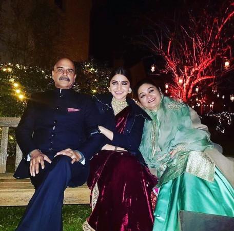 Anushka Sharma parents