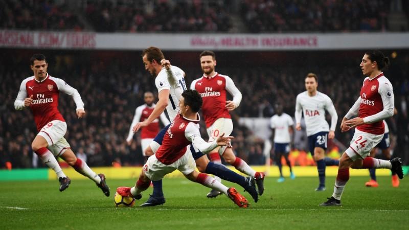Can Harry Kane be stopped by the pair of Koscielny and Mustafi? arsenal, tottenham