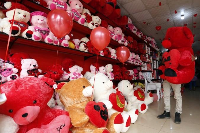 Valentine's Week - Teddy Day 2018 Teddy Day 2018, Valentine's Day 2018