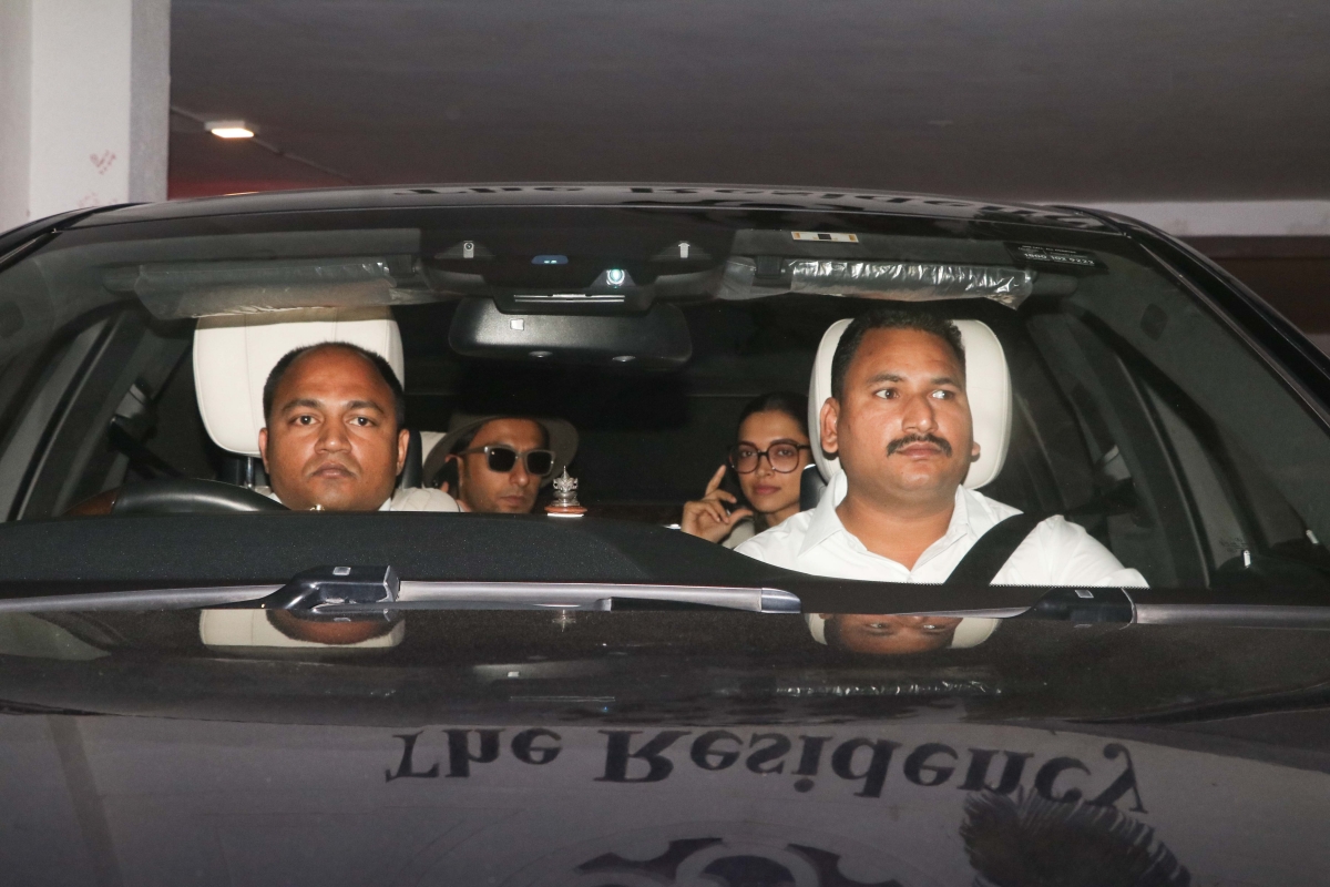 Ranveer Singh, Deepika Padukone at Karan Johar's residence