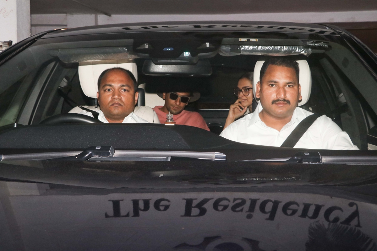Ranveer Singh, Deepika Padukone at Karan Johar's residence