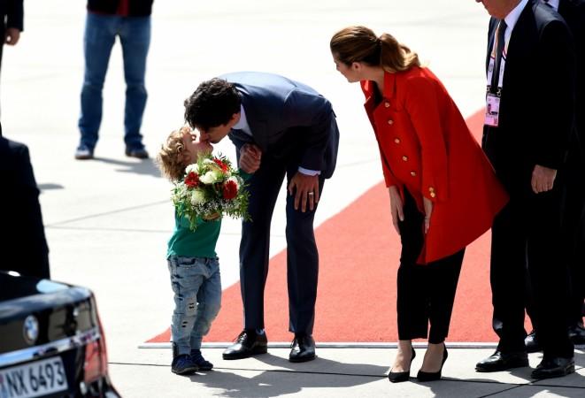 Justin Trudeau and wife Sophie at Hamburg airport Justin Trudeau and wife Sophie