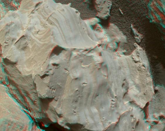 crystal-shaped features on Mars