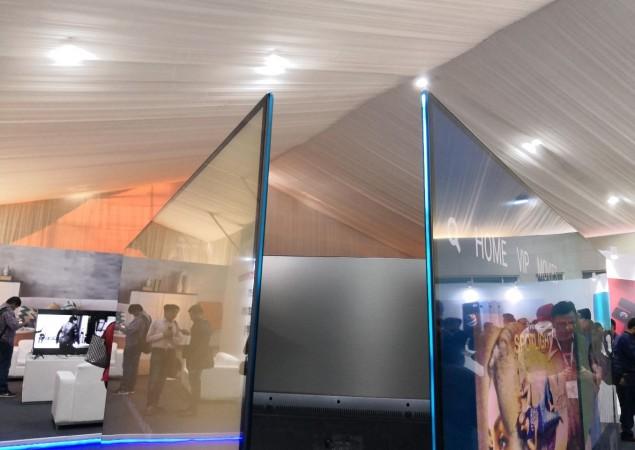 Xiaomi Mi TV 4 flaunts slim design with just 4.99 mm thickness Xiaomi, Mi TV 4, Mi Remote,