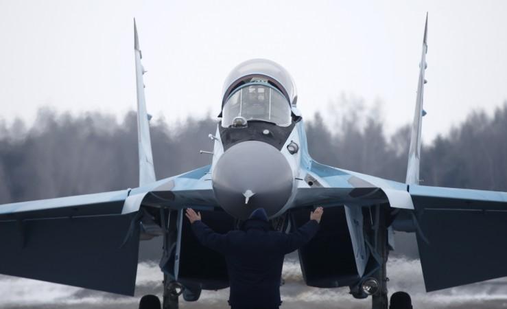 A new multi-role Russian MiG-35 fighter lands during its international presentation at the MiG plant in Lukhovitsy outside Moscow, Russia January 27, 2017. A new multi-role Russian MiG-35 fighter lands during its international presentation at the MiG plant in Lukhovitsy