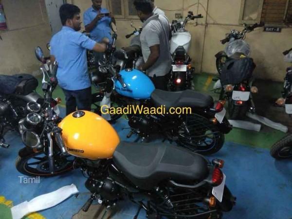 Royal Enfield Thunderbird 350X and 500X will be slightly premium over the regular Thunderbird models. Royal Enfield Thunderbird 350X, 500X