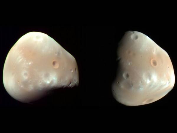 Mars' Moon Deimos captured by NASA in 2009. Mars' Moon Deimos captured by NASA in 2009.