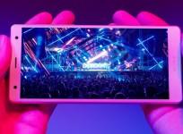 Sony Xperia XZ2 with full screen display