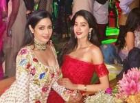 Sridevi with daughter Janhvi Kapoor