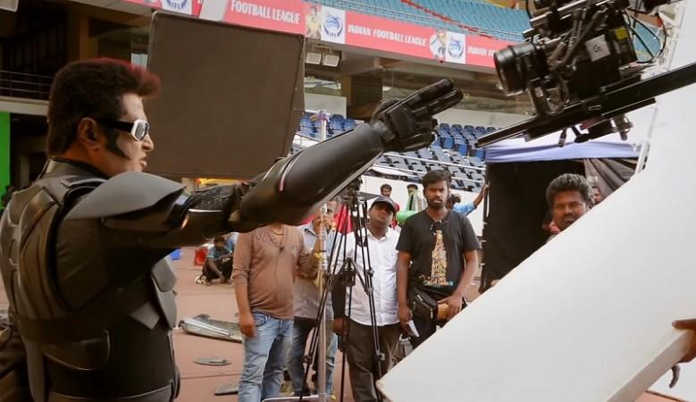 A screen shot from 2.0 VFX Featurette. 2.0 VFX making video