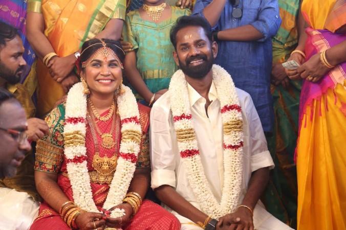 Ramesh Thilak weds RJ Navalakshmi. Ramesh Thilak weds RJ Navalakshmi